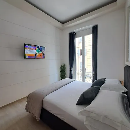 Gasthuis La Siesta 5 Terre 3*