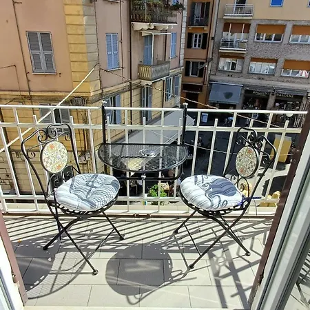 La Siesta 5 Terre 3*