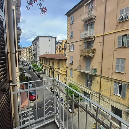 Konukevi La Siesta 5 Terre *