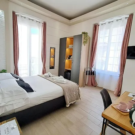 ゲストハウス La Siesta 5 Terre